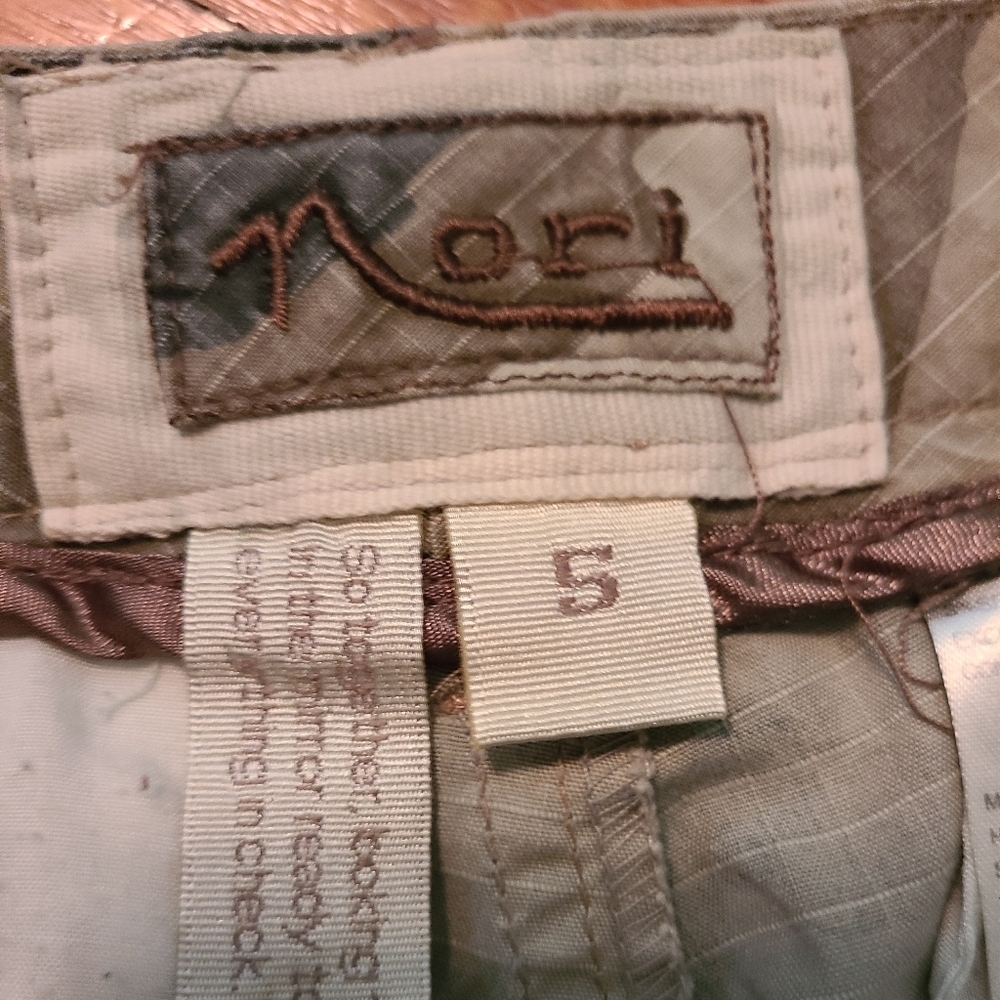 HOST🔥🔥PICK Camo cropped jeans - Picture 5 of 7